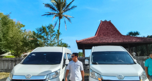 hiace premio jogja